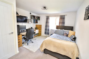 Photo 27- click for photo gallery